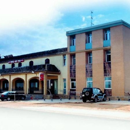 Hostal Vera Carlet Екстериор снимка