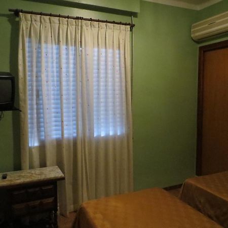 Hostal Vera Carlet Стая снимка